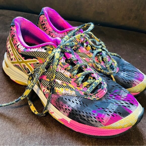 XLNT ASICS GEL-NOOSA TRI 10 Black Gold Pink 6.5 US - Picture 1 of 10